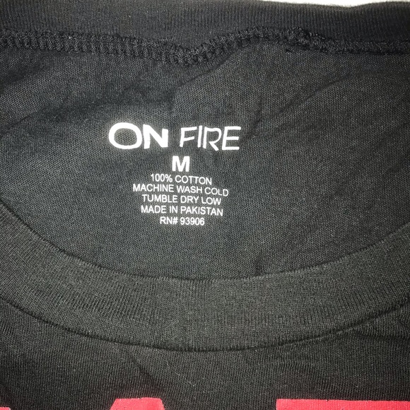 👑 (3 for $15) Crop tank top - Picture 2 of 2